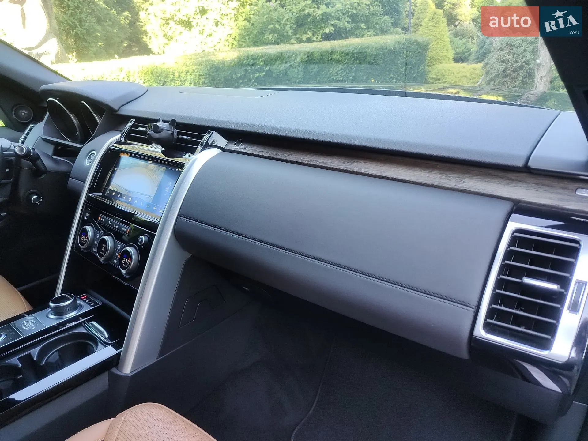 2017 Land Rover Discovery - мініатюра 33