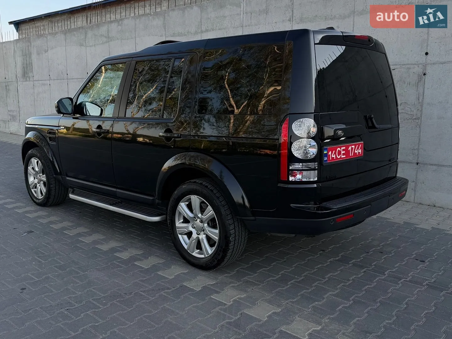 2015 Land Rover Discovery - мініатюра 14