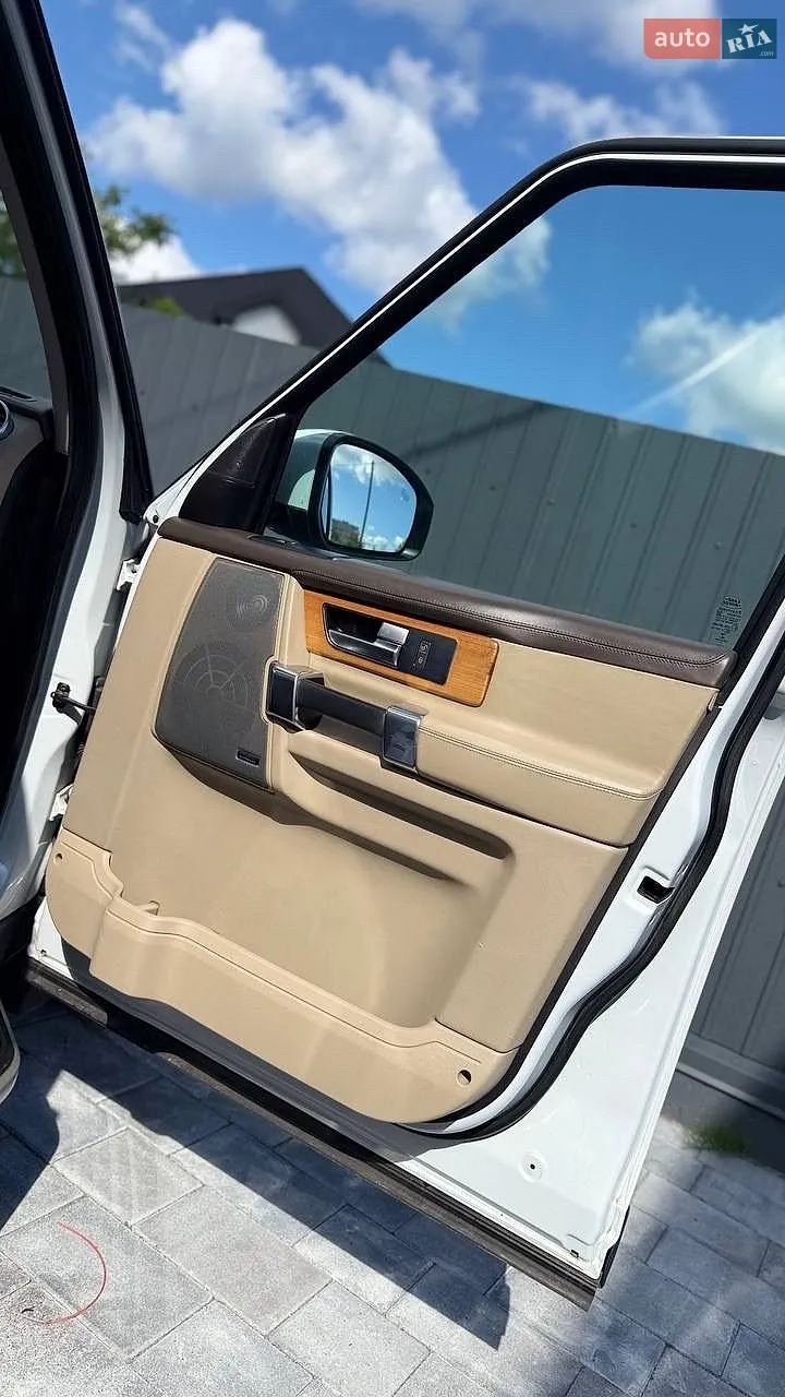 2016 Land Rover Discovery - мініатюра 103