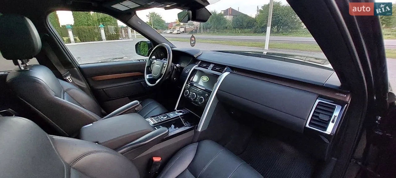 2019 Land Rover Discovery - мініатюра 38