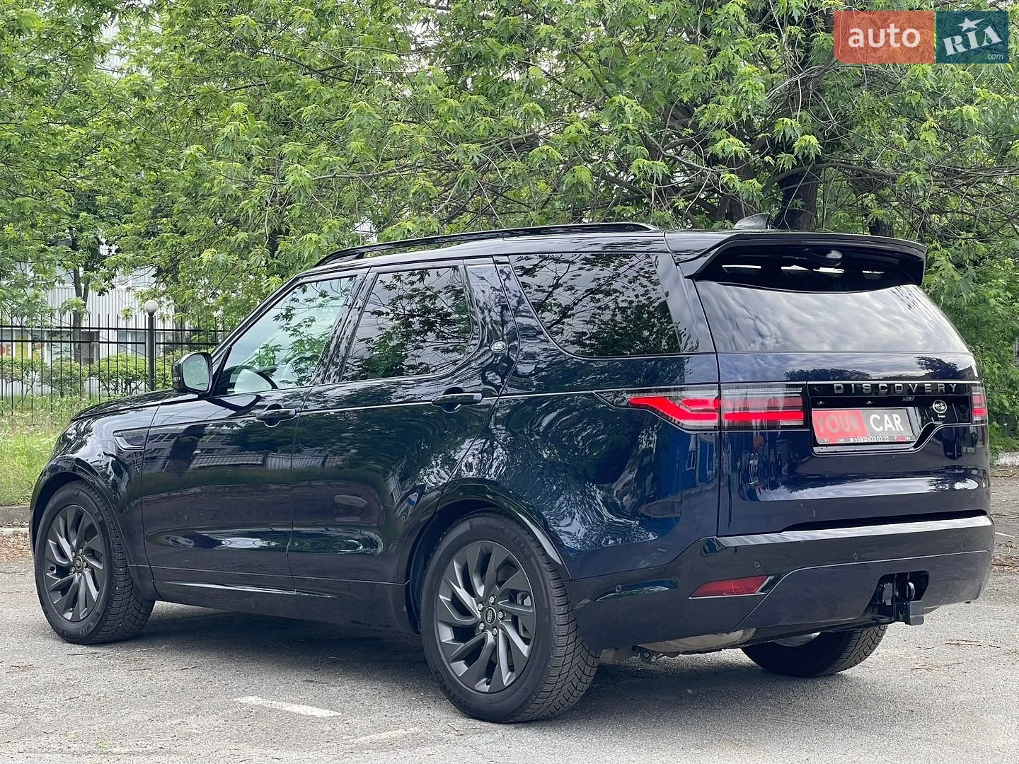 2023 Land Rover Discovery - мініатюра 12