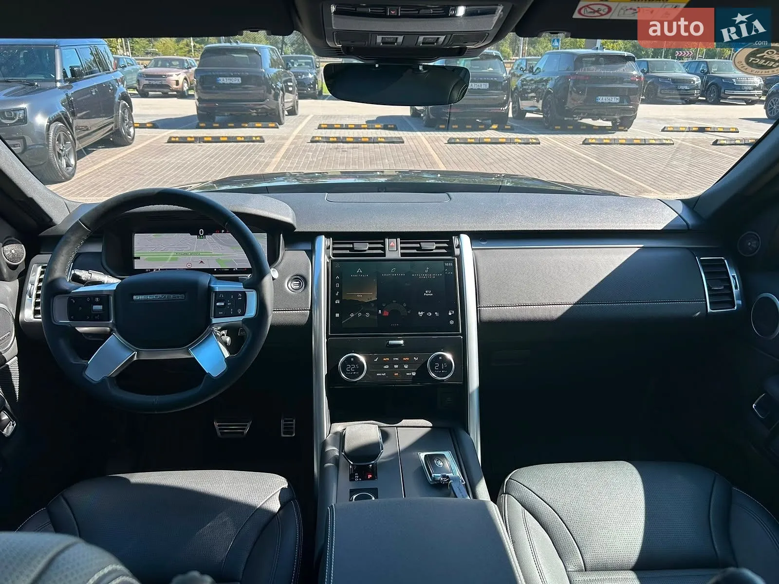 2023 Land Rover Discovery - мініатюра 17