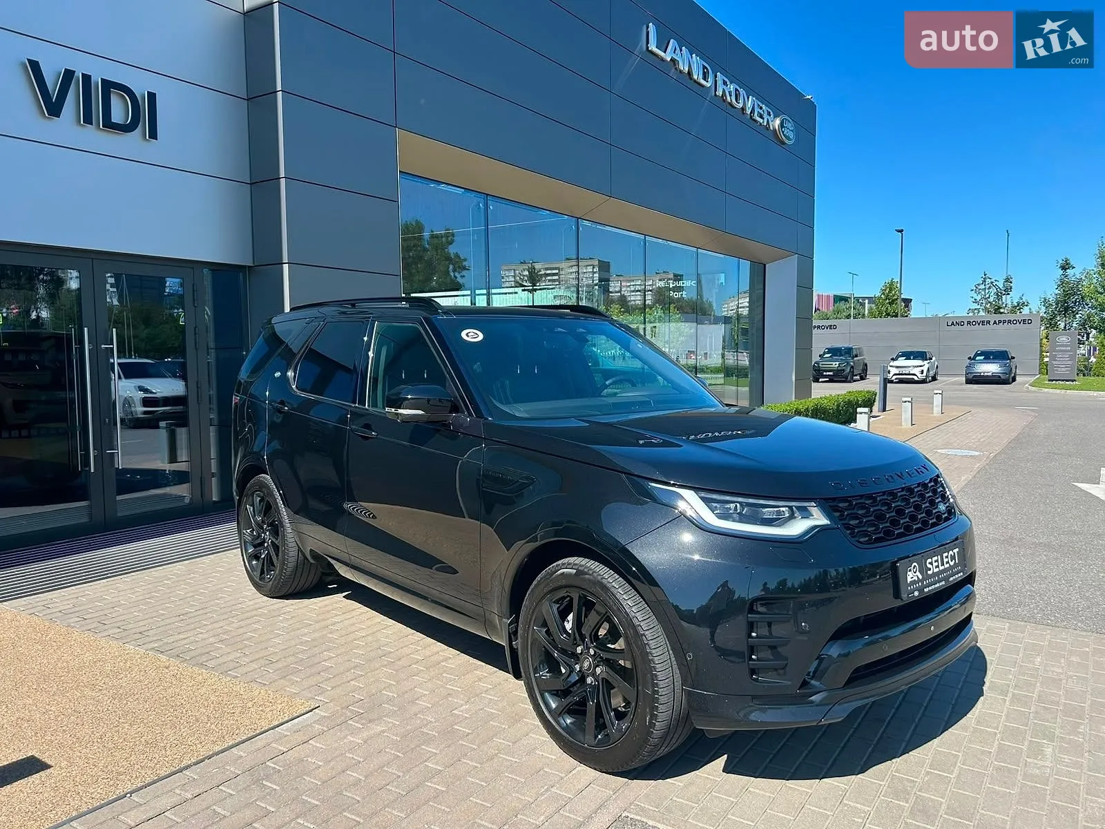 2023 Land Rover Discovery - мініатюра 48