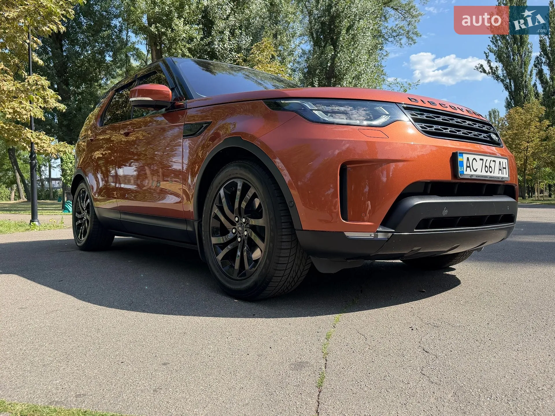 2019 Land Rover Discovery - мініатюра 24