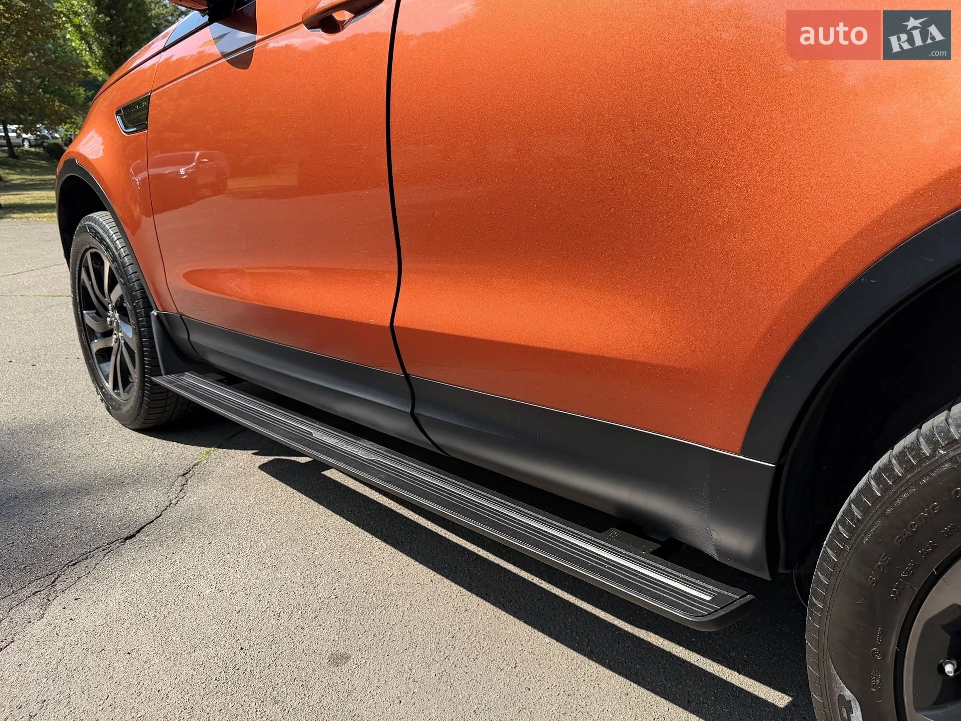 2019 Land Rover Discovery - мініатюра 27