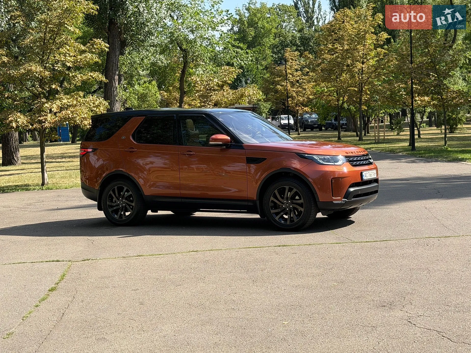 2019 Land Rover Discovery - мініатюра 33