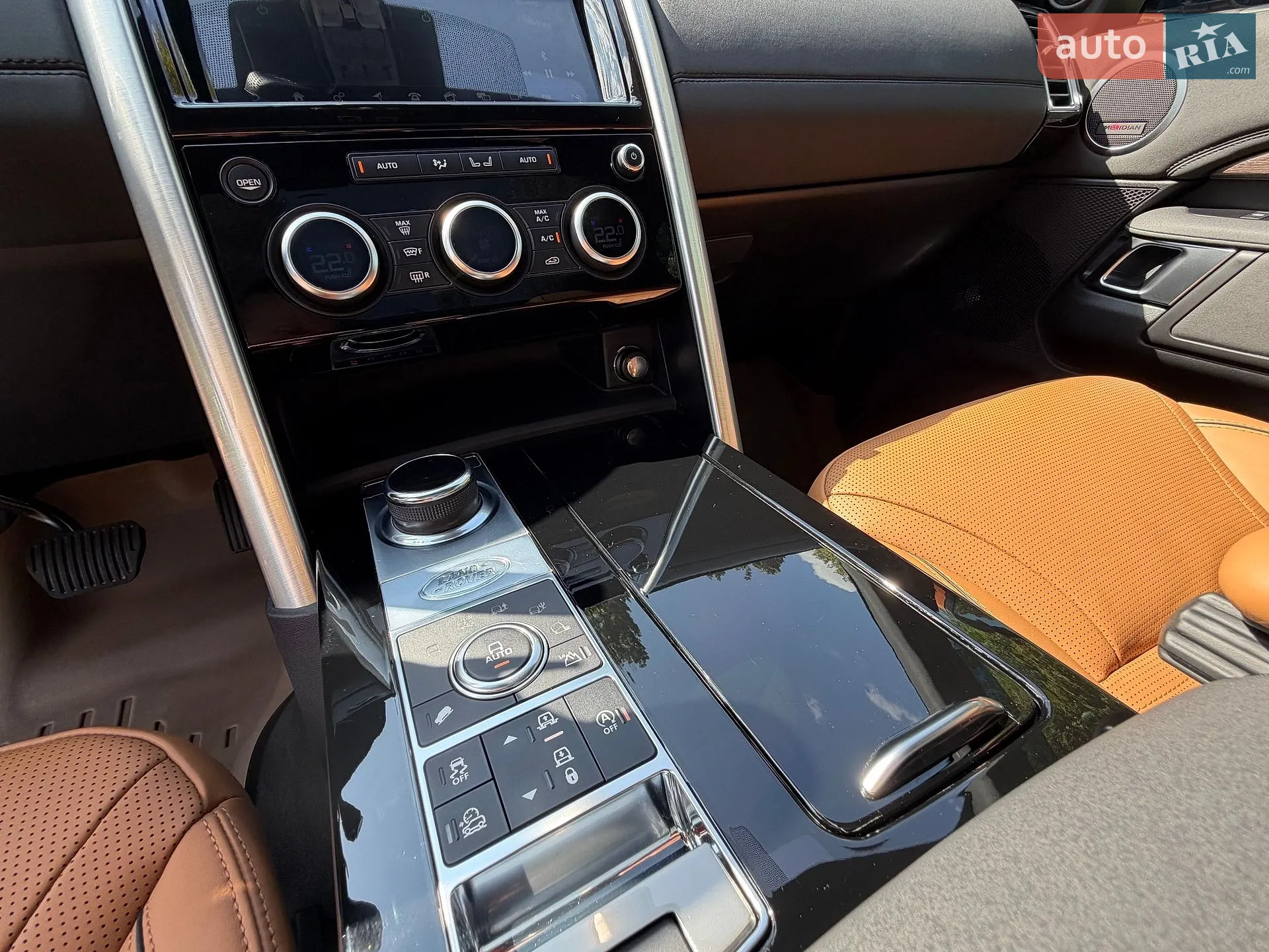 2019 Land Rover Discovery - мініатюра 48