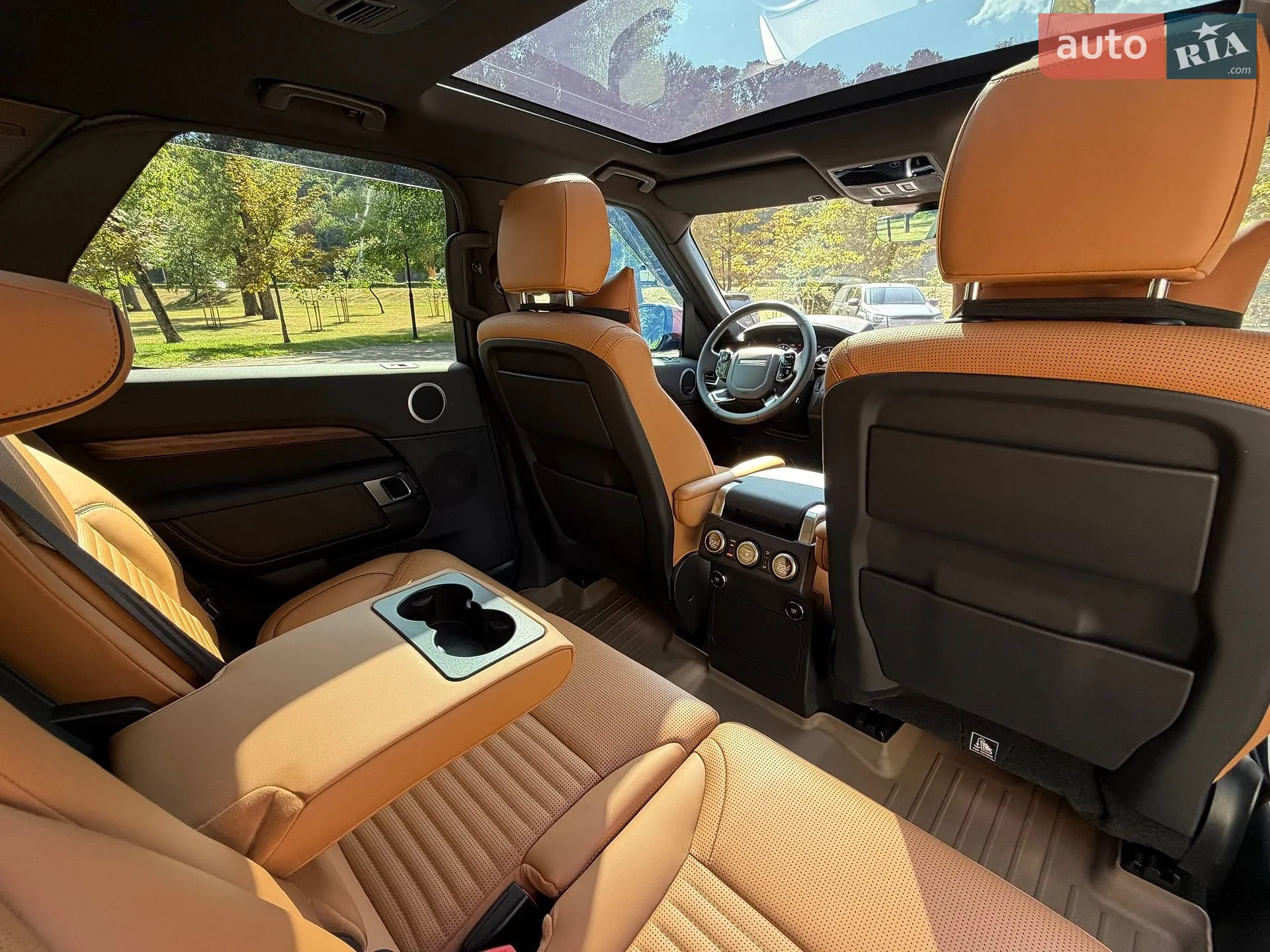 2019 Land Rover Discovery - мініатюра 71