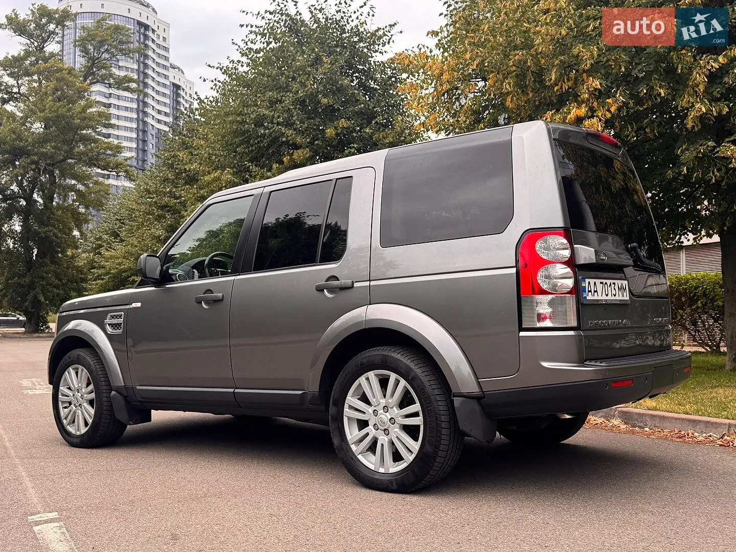 2010 Land Rover Discovery - мініатюра 14