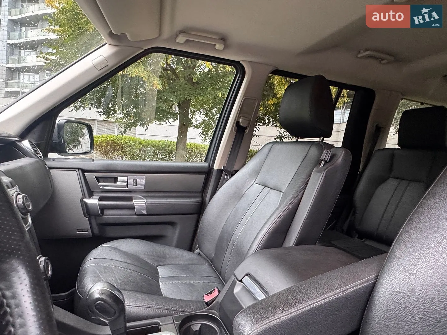 2010 Land Rover Discovery - мініатюра 21