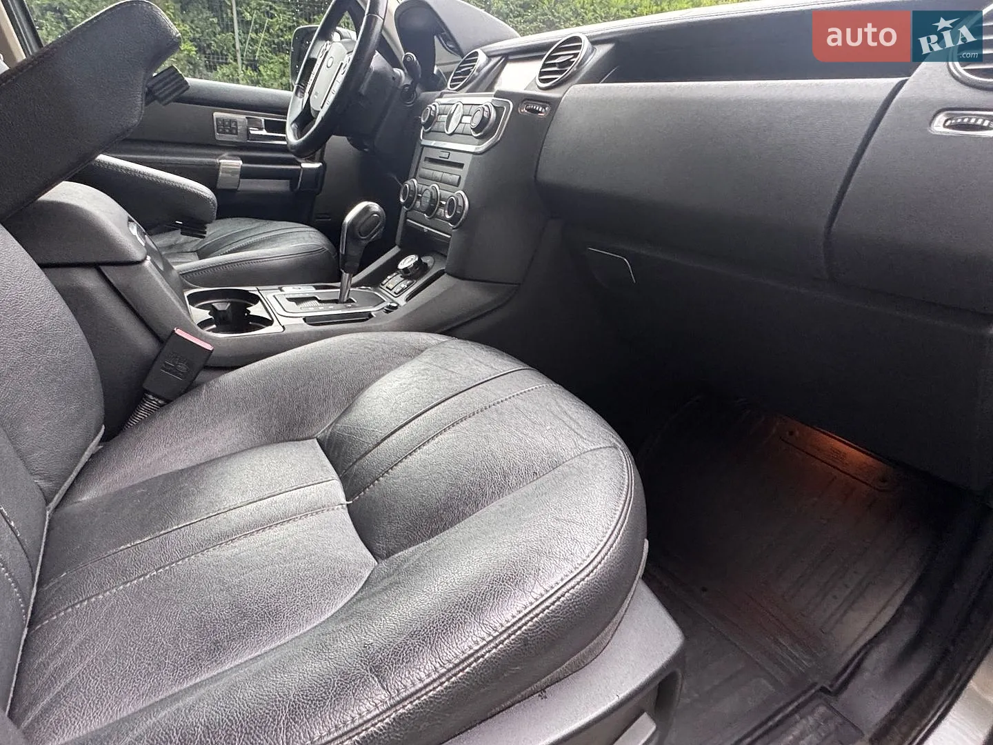 2010 Land Rover Discovery - мініатюра 26