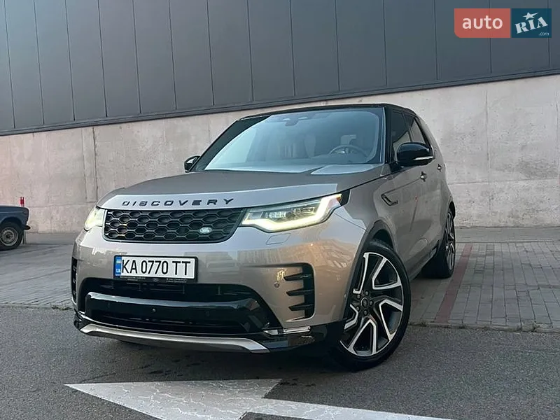 Land Rover Discovery 2024