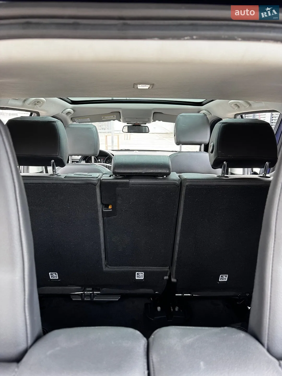 2016 Land Rover Discovery - мініатюра 46