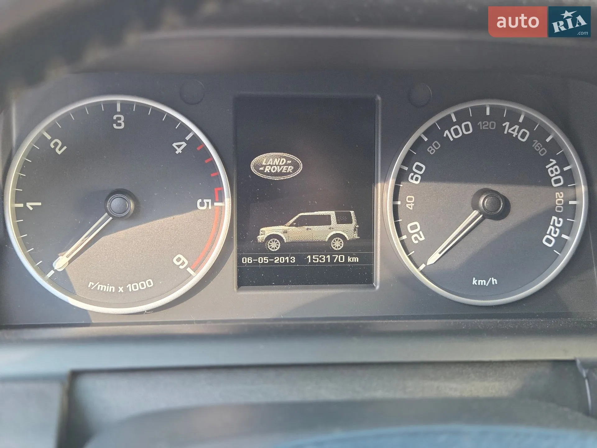 2016 Land Rover Discovery - мініатюра 28