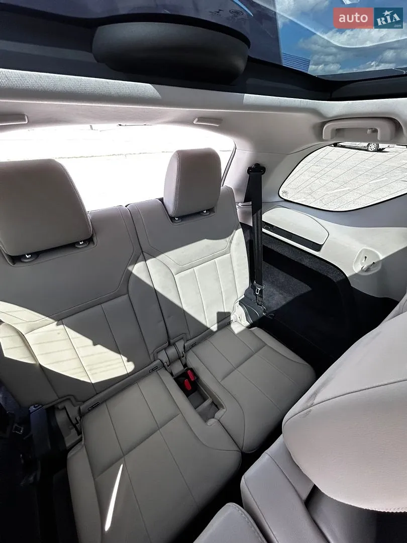 2019 Land Rover Discovery - мініатюра 44
