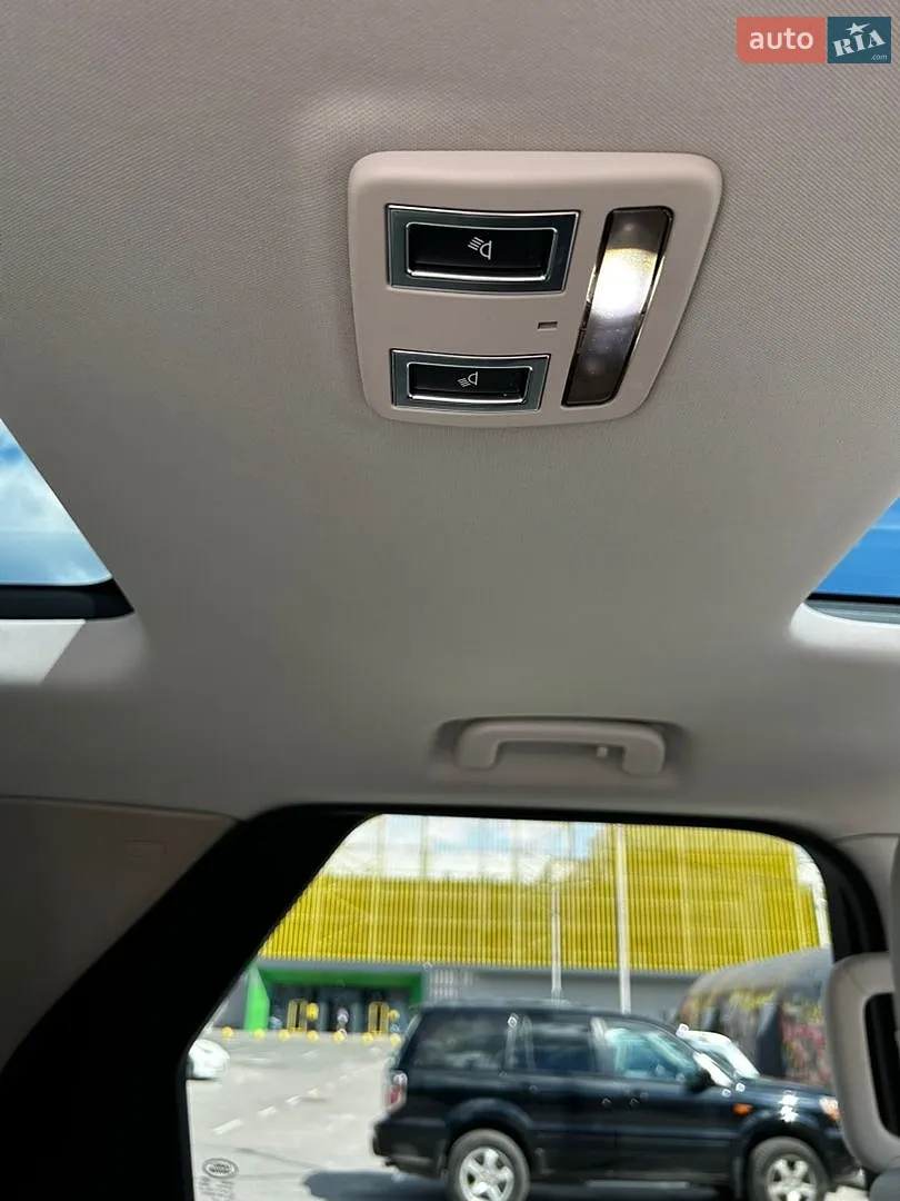 2019 Land Rover Discovery - мініатюра 48