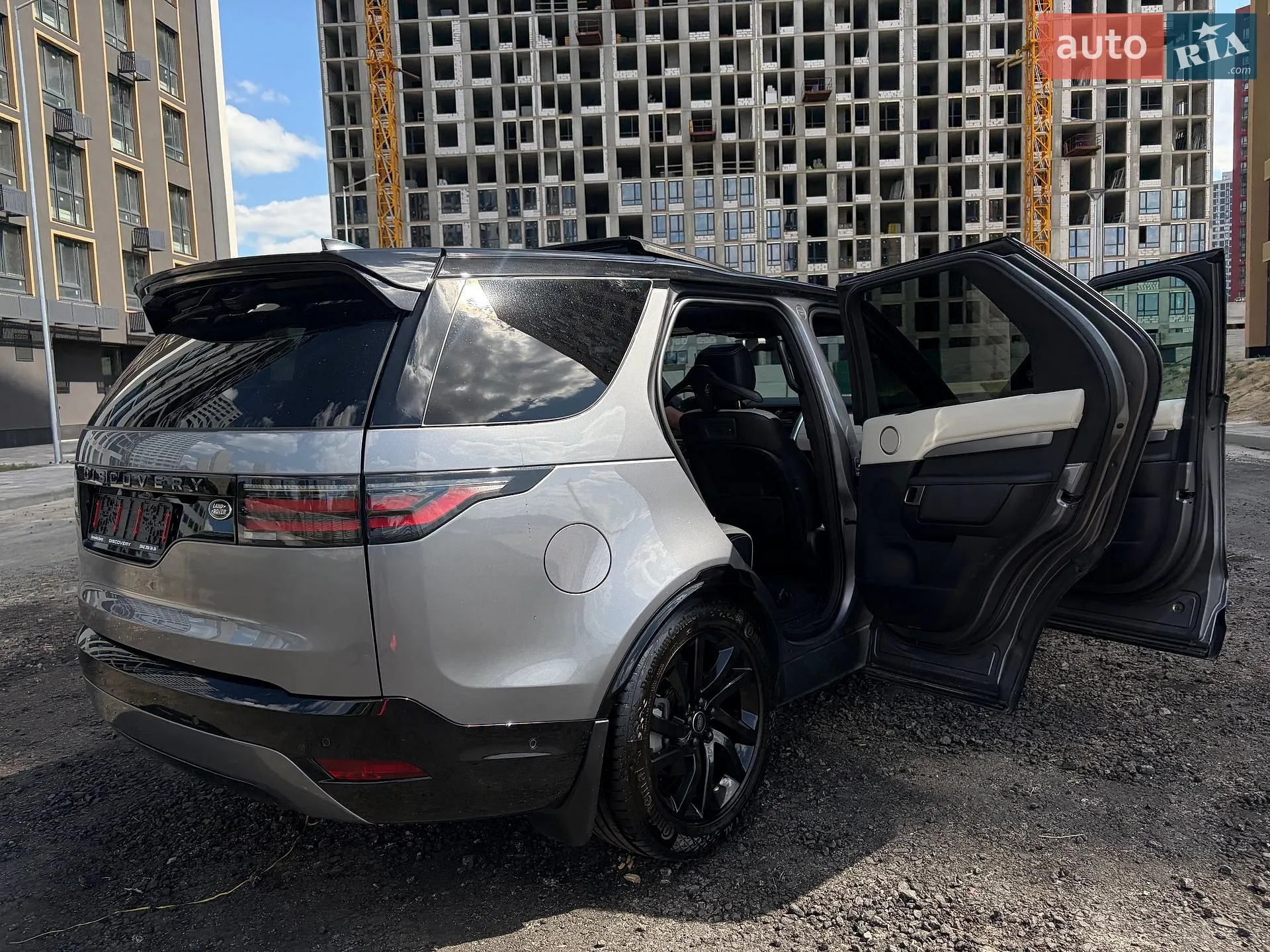 2021 Land Rover Discovery - мініатюра 35