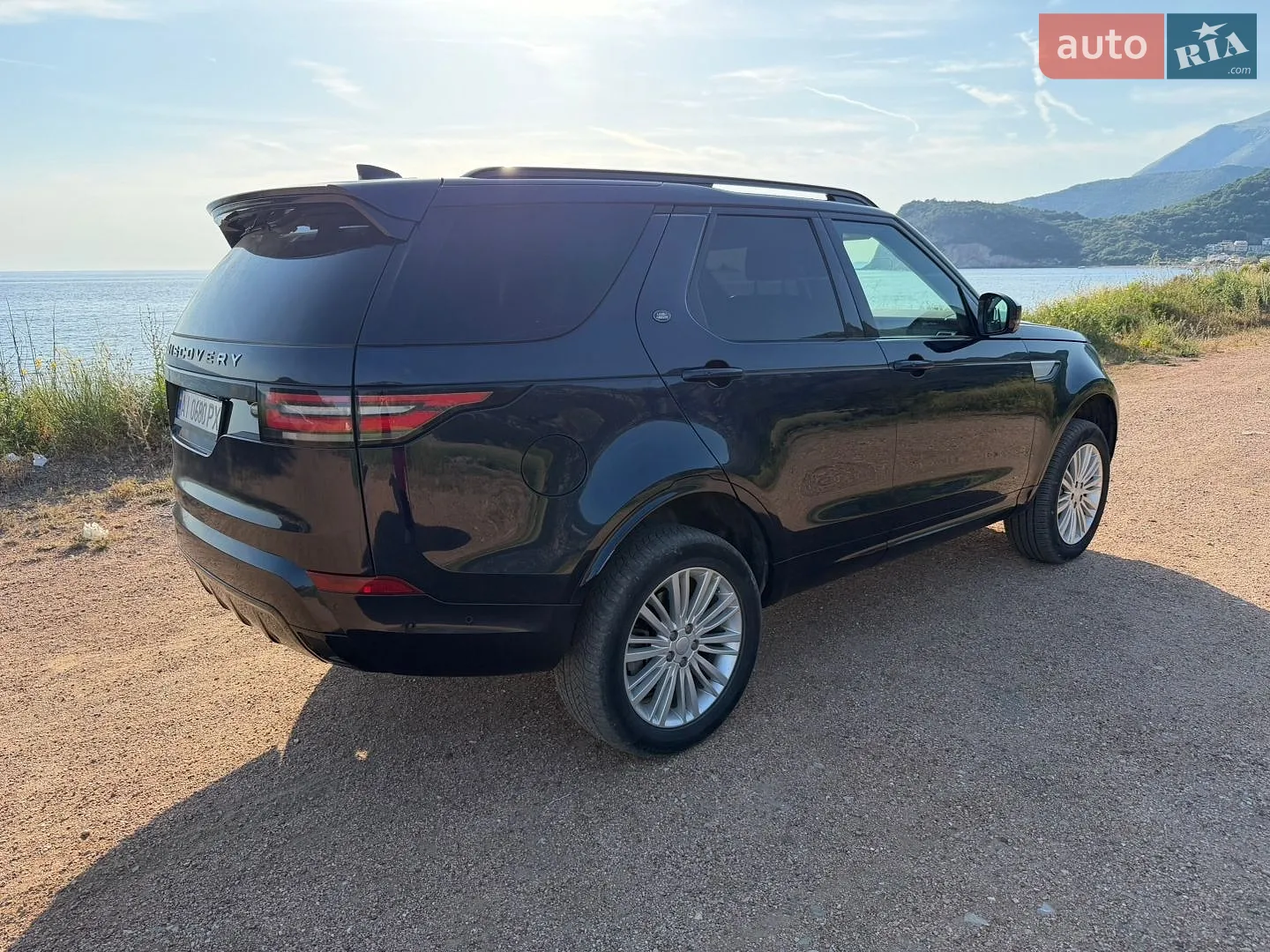 2019 Land Rover Discovery - мініатюра 4