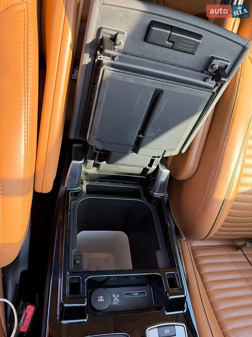 2019 Land Rover Discovery - мініатюра 35