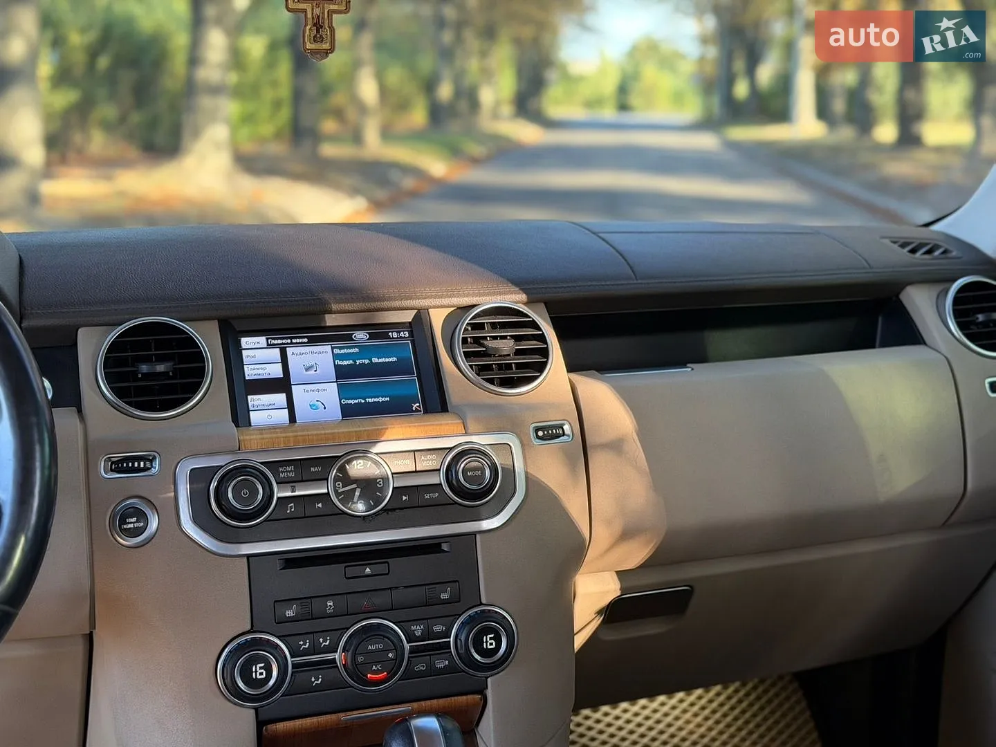 2012 Land Rover Discovery - мініатюра 19