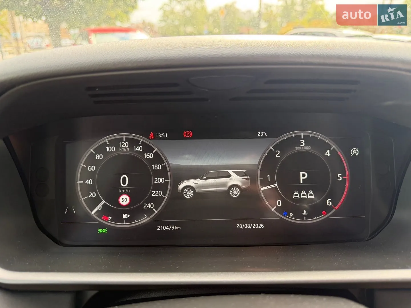 2019 Land Rover Discovery - мініатюра 25