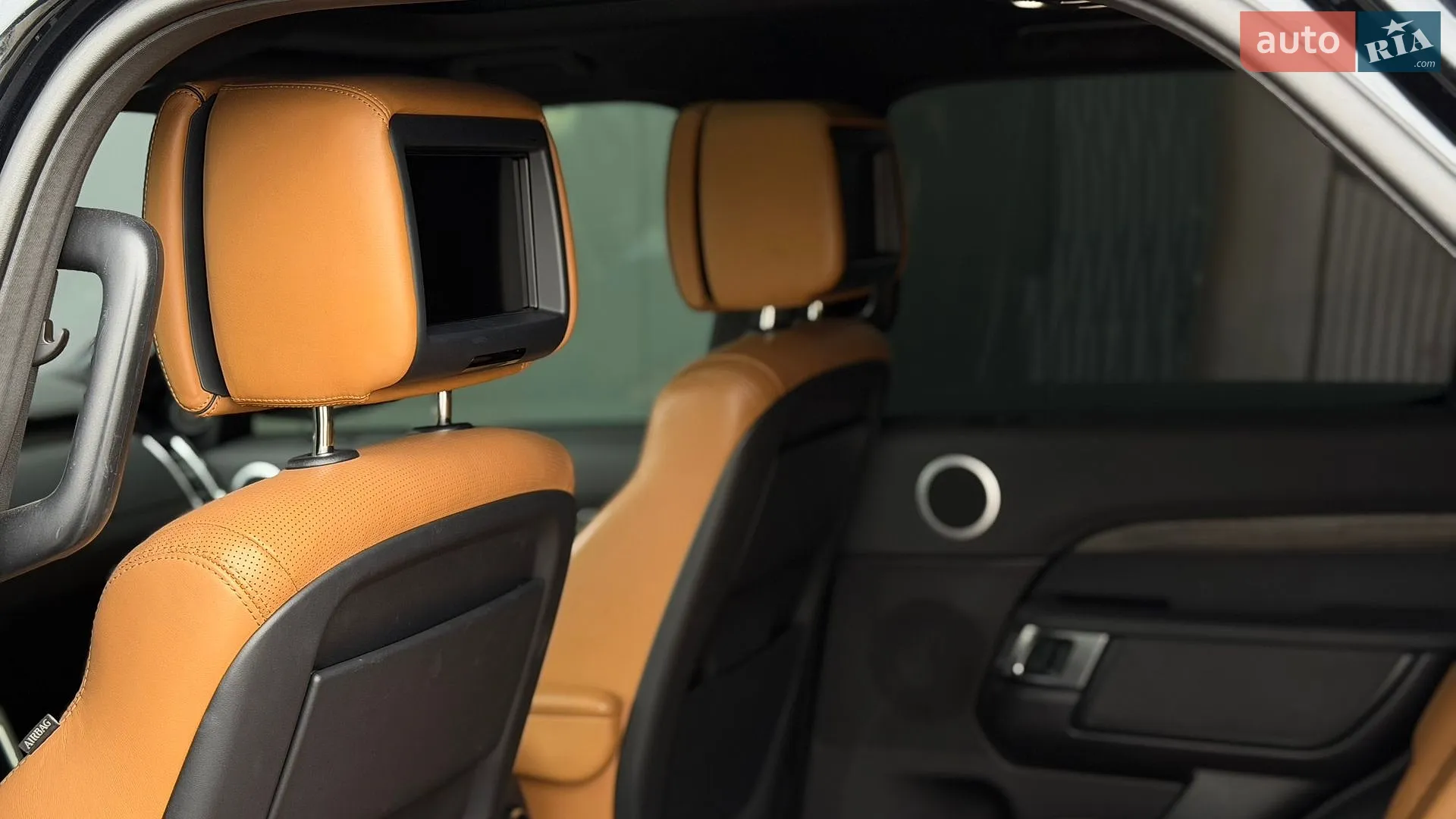 2018 Land Rover Discovery - мініатюра 39