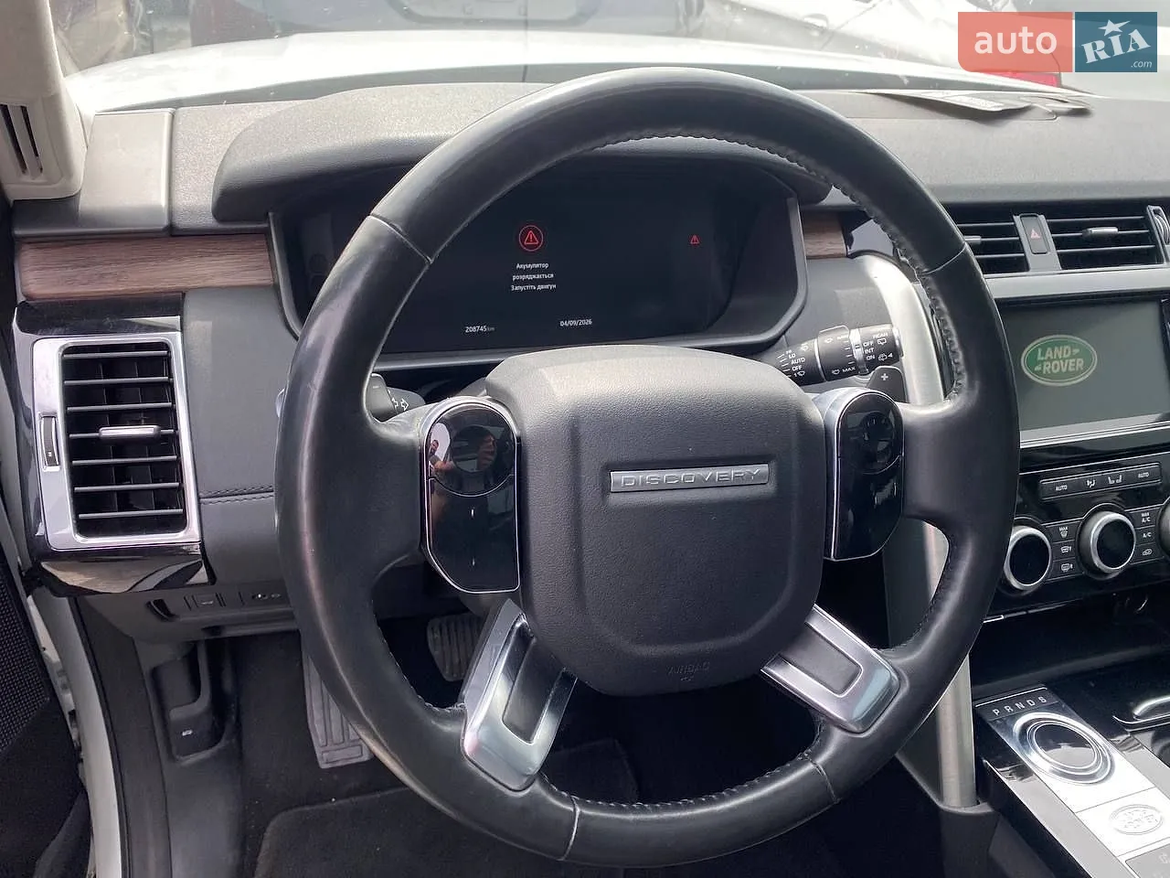 2018 Land Rover Discovery - мініатюра 12