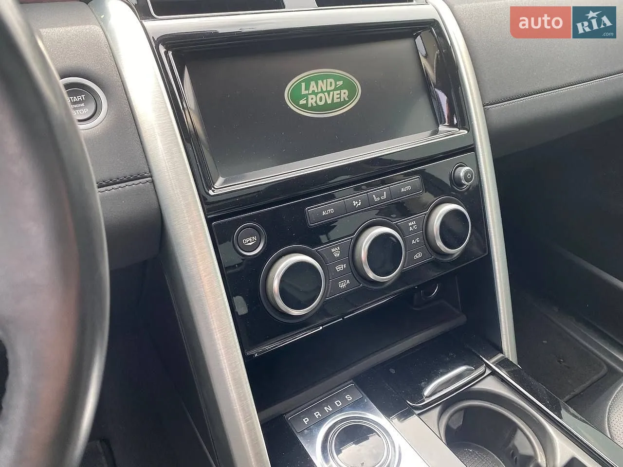 2018 Land Rover Discovery - мініатюра 15