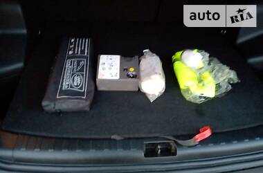 Позашляховик / Кросовер Land Rover Freelander 2010 в 