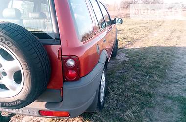 Позашляховик / Кросовер Land Rover Freelander 2000 в 