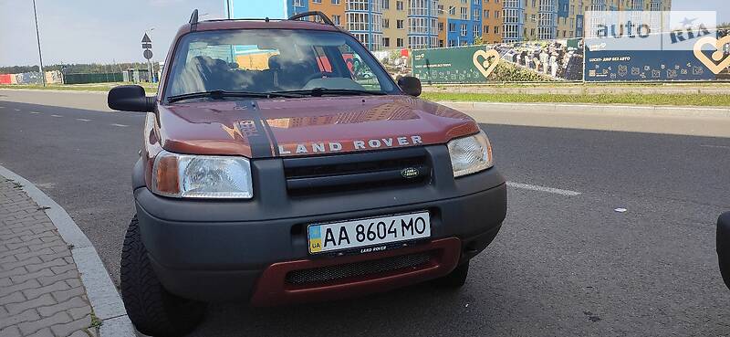 Позашляховик / Кросовер Land Rover Freelander 2000 в Києві