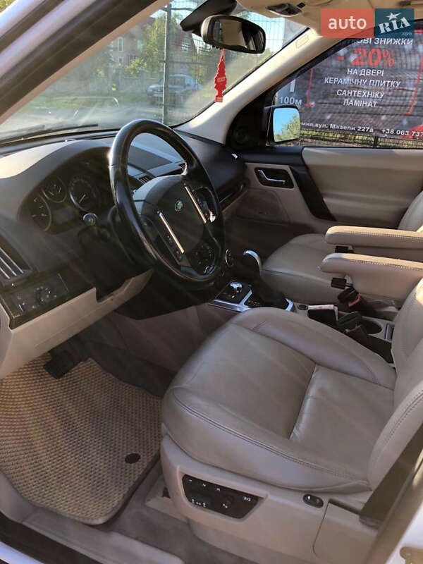Позашляховик / Кросовер Land Rover Freelander 2011 в Івано-Франківську