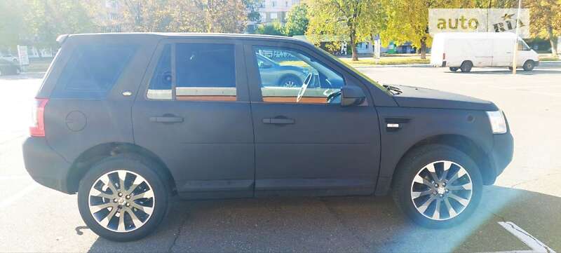 Позашляховик / Кросовер Land Rover Freelander 2010 в Києві
