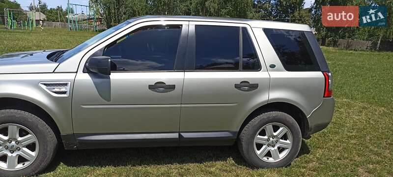 Позашляховик / Кросовер Land Rover Freelander 2011 в Лубнах