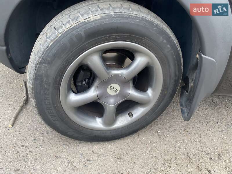 Позашляховик / Кросовер Land Rover Freelander 2003 в Запоріжжі