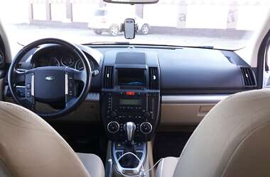 Внедорожник / Кроссовер Land Rover Freelander 2012 в 