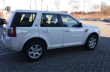 Внедорожник / Кроссовер Land Rover Freelander 2012 в 
