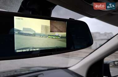 Внедорожник / Кроссовер Land Rover Freelander 2012 в 