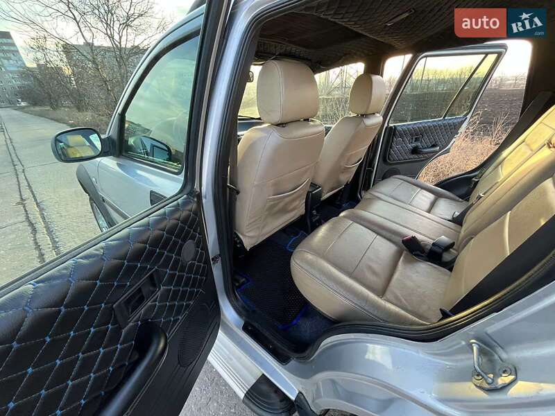 Внедорожник / Кроссовер Land Rover Freelander 2003 в Южноукраинске