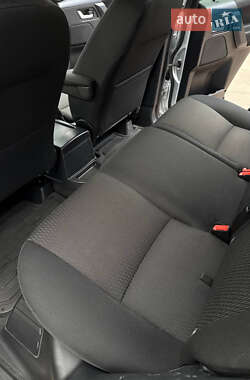 Позашляховик / Кросовер Land Rover Freelander 2013 в 