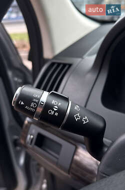 Позашляховик / Кросовер Land Rover Freelander 2013 в 