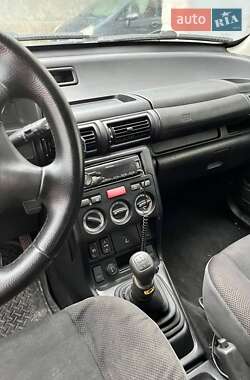 Внедорожник / Кроссовер Land Rover Freelander 2002 в 