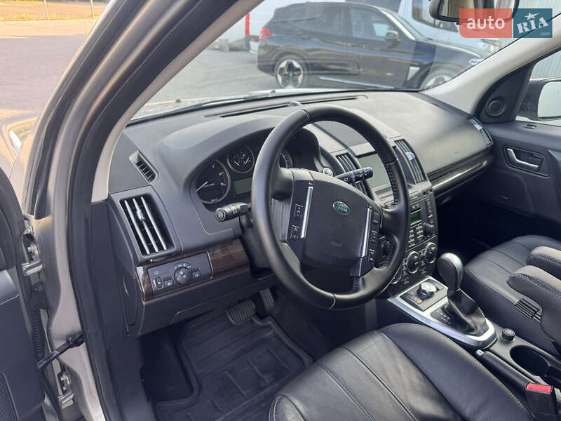 Позашляховик / Кросовер Land Rover Freelander 2011 в Коломиї