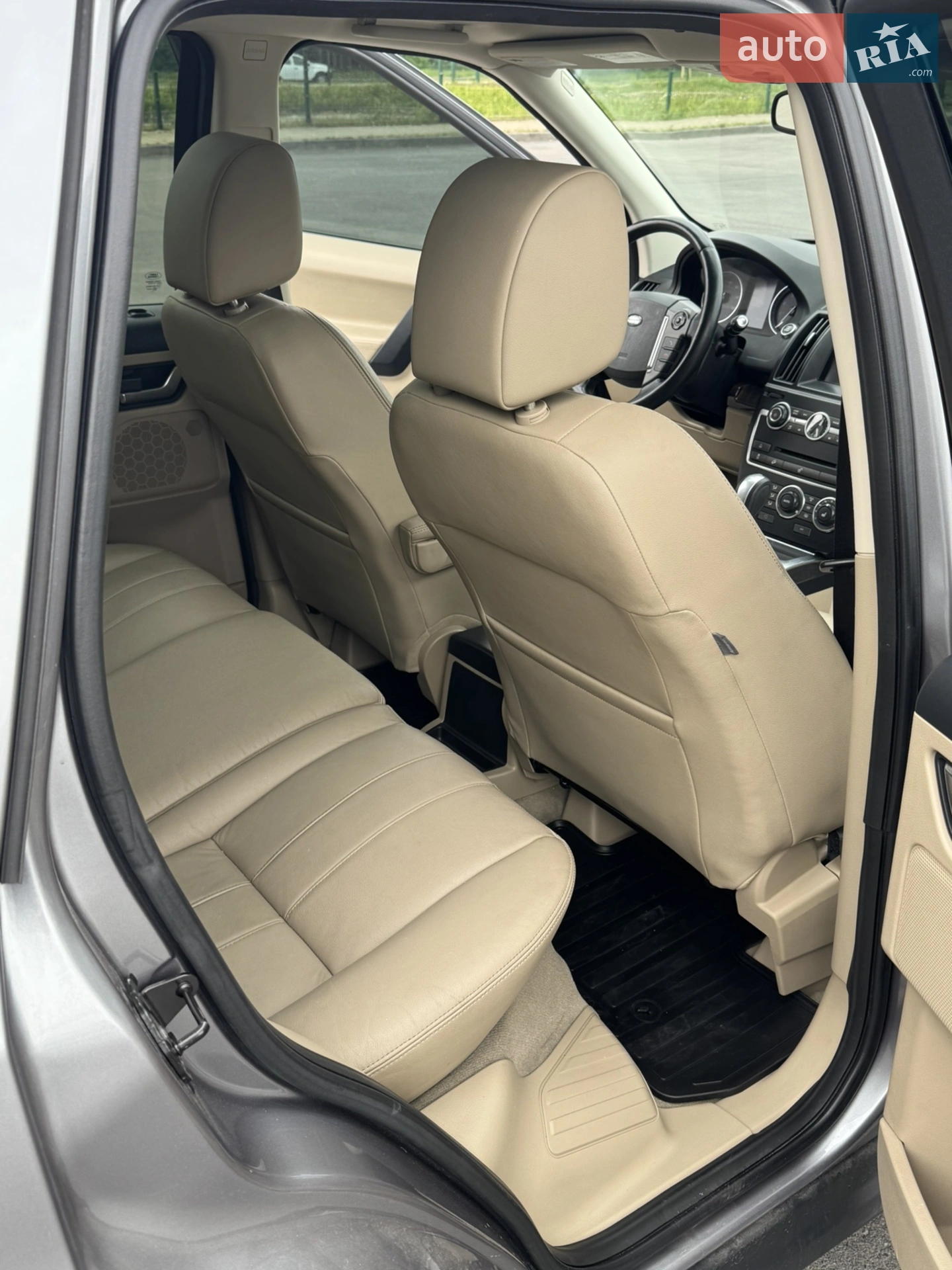 2013 Land Rover Freelander - мініатюра 15