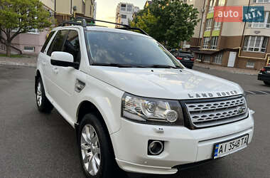 Позашляховик / Кросовер Land Rover Freelander 2013 в 