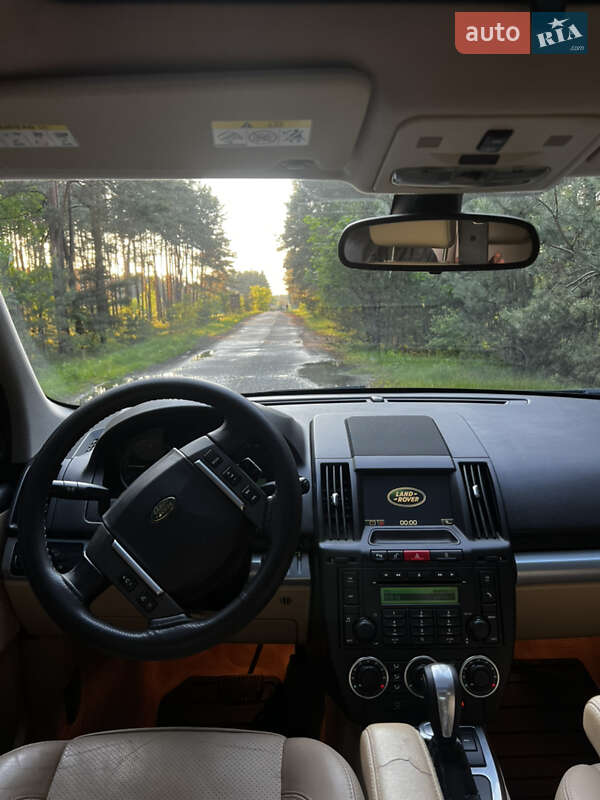 Внедорожник / Кроссовер Land Rover Freelander 2008 в Остроге