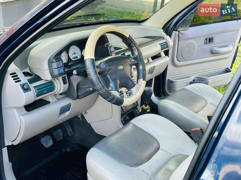Внедорожник / Кроссовер Land Rover Freelander 2001 в Ивано-Франковске