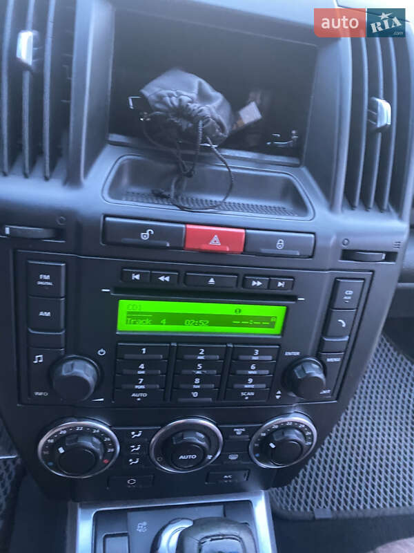 Внедорожник / Кроссовер Land Rover Freelander 2011 в Шостке