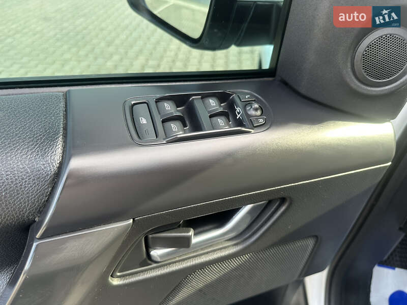 Внедорожник / Кроссовер Land Rover Freelander 2013 в Коломые