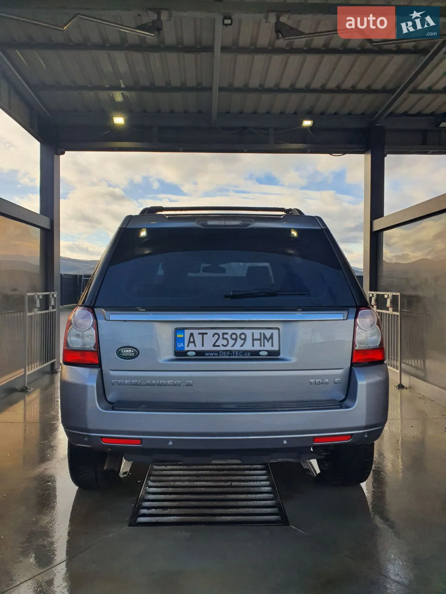 2011 Land Rover Freelander - мініатюра 21